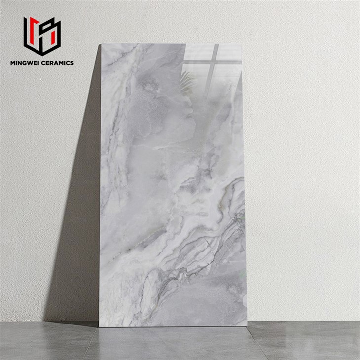 Čista siva sjajna keramička pločica